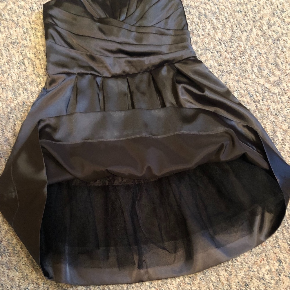 Dark Gray Satin Strapless Cocktail Dress, Size 11 - Picture 4 of 5